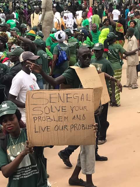 Gambie : les partisans Jammeh manifestent contre l’ingérence du Sénégal