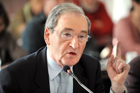 4 mois de prison ferme pour l’ex-ministre socialiste Gilbert Baumet