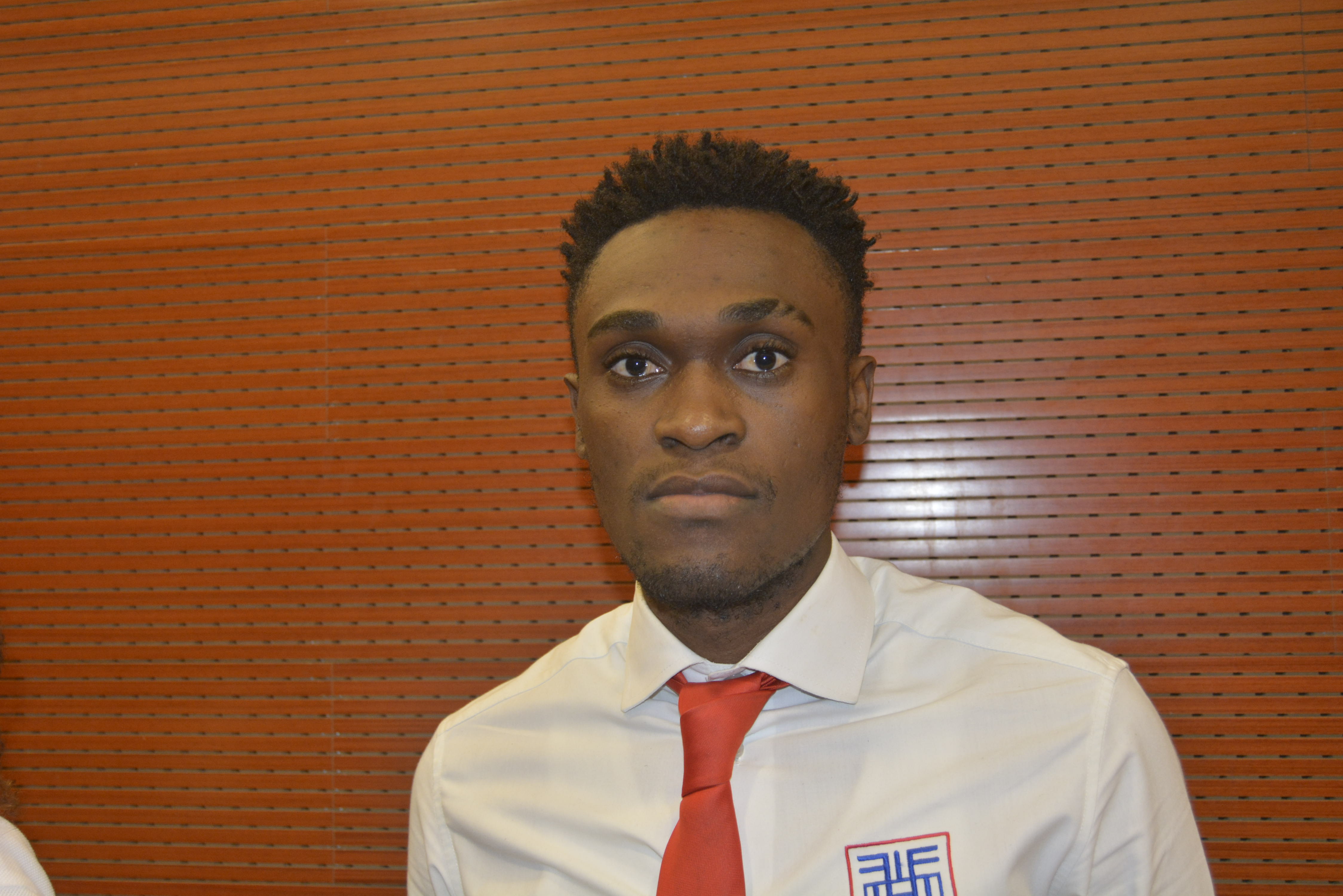 Grande rentrée citoyenne: réactions d'élèves et étudiants après le discours du président de la République 