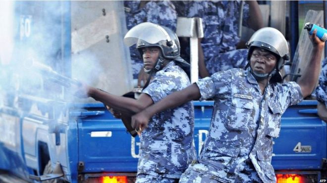 Togo : la police disperse une manifestation de la société civile