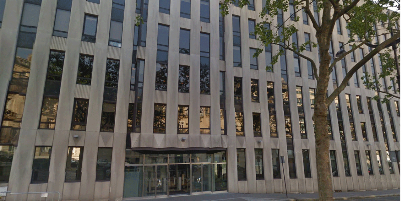 Une personne blessée après l'ouverture d'une enveloppe piégée au FMI à Paris