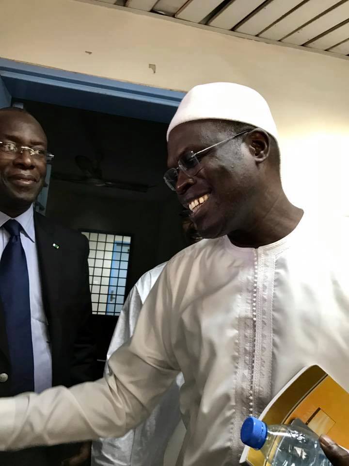 Images: Khalifa Sall à sa sortie du bureau du Doyen des Juges
