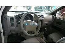 ​Elections législatives: des véhicules offerts au leader du PDS de Touba font polémique