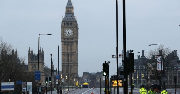 EN DIRECT - Attentat de Londres : sept personnes arrêtées, le bilan revu à 3 morts