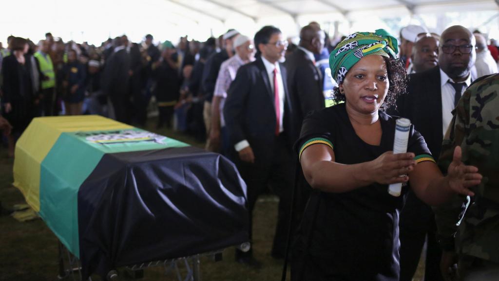 Afrique du Sud: les funérailles d'Ahmed Kathrada, sans Jacob Zuma