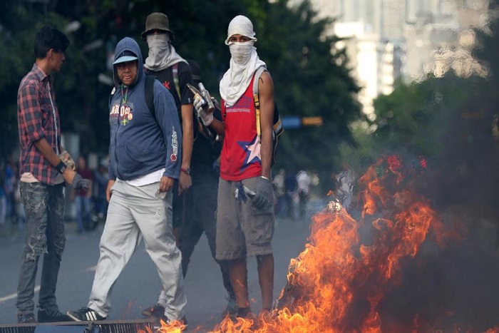Venezuela: les opposants à Maduro se retrouvent une nouvelle fois dans la rue