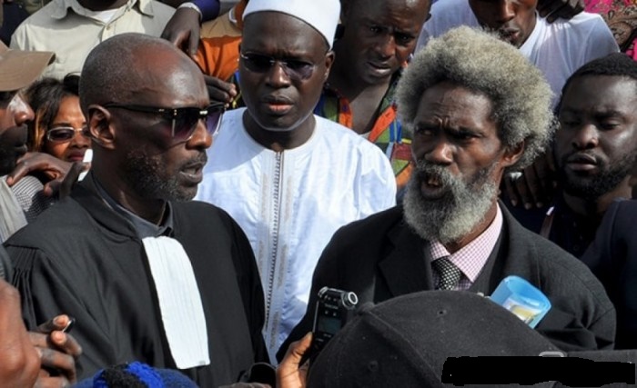 Retrait de la constitution de partie civile par l’Etat... : Les avocats de Khalifa Sall écrivent à Macky Sall
