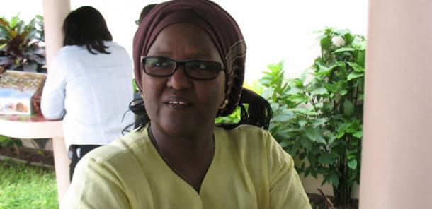 ÉLÉGIE POUR MADAME AMINATA DIAW CISSÉ: Une étoile s’effondre brusquement dans le ciel obscur de l’UCAD