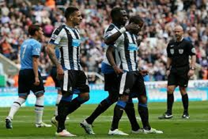 ​ Football: vaste opération du fisc au Royaume-Uni et en France