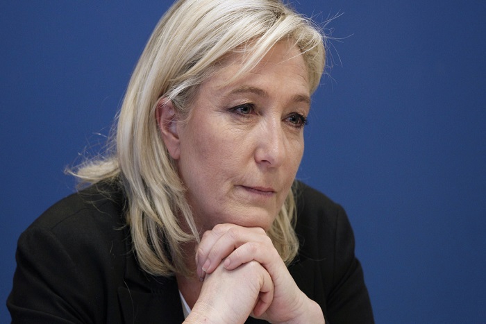 Soupçons d'emplois fictifs au FN : 5 millions d'euros de préjudice ?