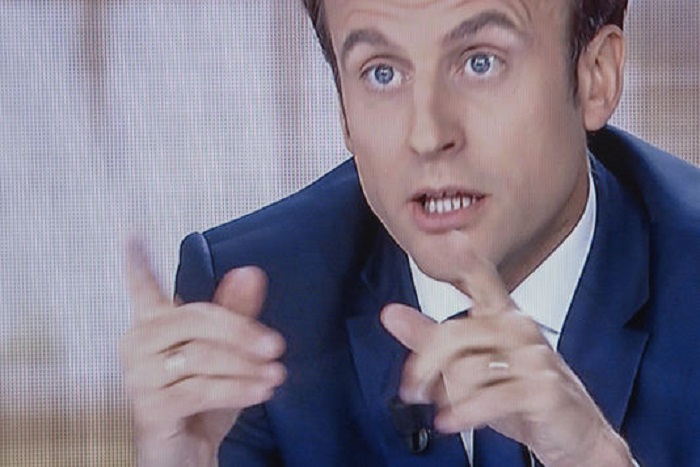 Macron porte plainte pour « faux » à la suite de la propagation d’une rumeur sur un compte offshore