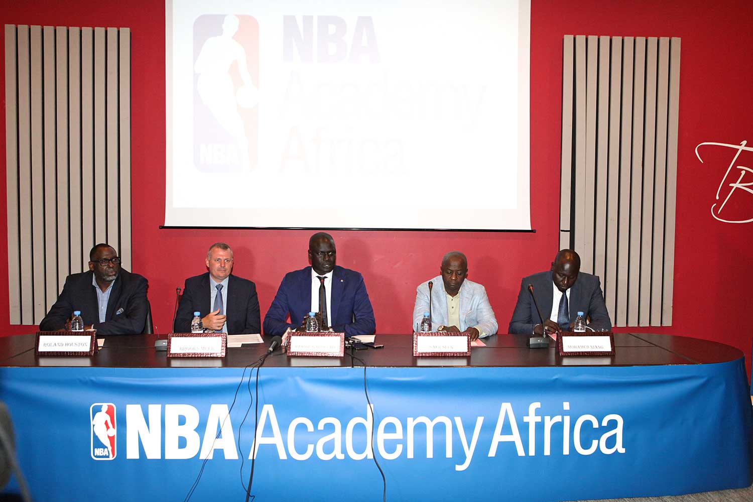 Basket : L’Institut Diambars de Saly va abriter l’Academy NBA-Afrique pour la promotion des jeunes talents du continent