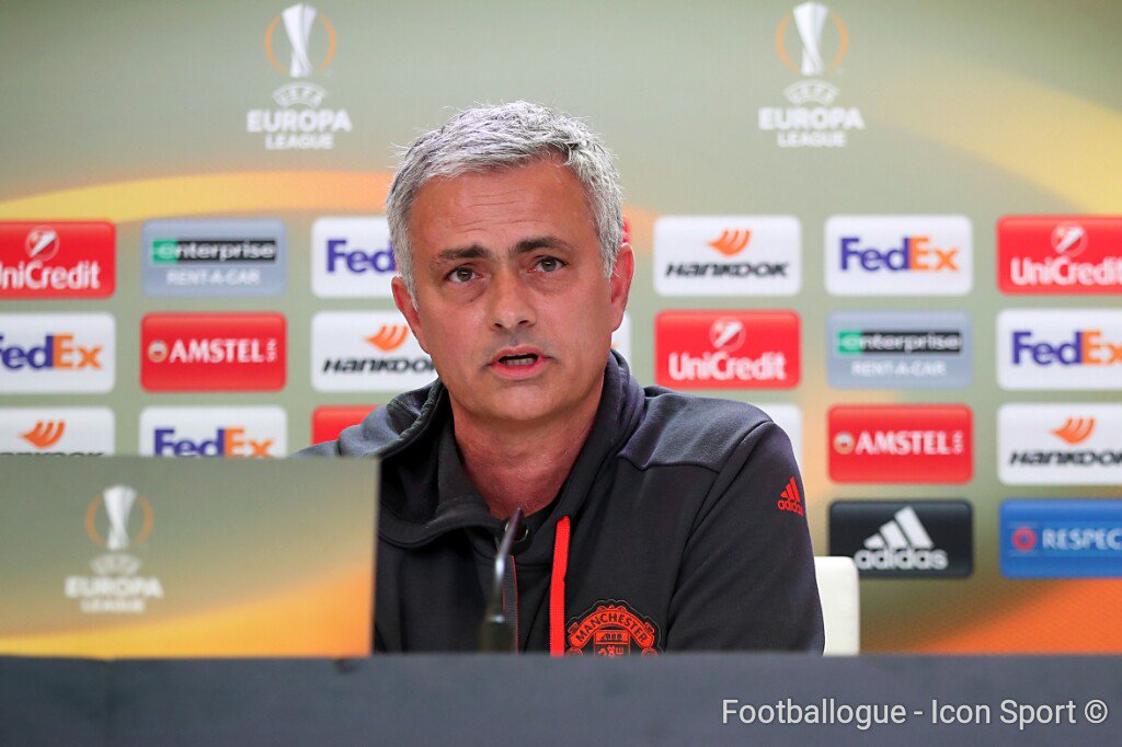José Mourinho: «Je n'ai plus que 15 joueurs disponibles et encore 4 matchs à jouer. On va devoir sacrifier la fin du championnat»