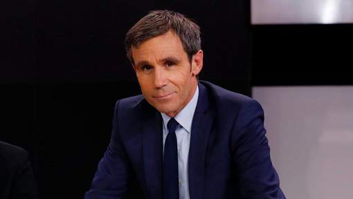David Pujadas est écarté de la présentation du 20 h de France 2. Anne-Sophie Lapix pourrait le remplacer