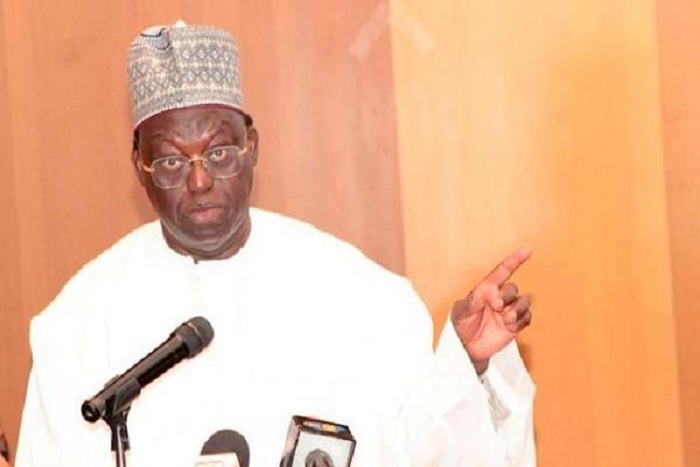 En poète de l’Alternance : Moustapha Niasse chante les louanges de Macky Sall et …