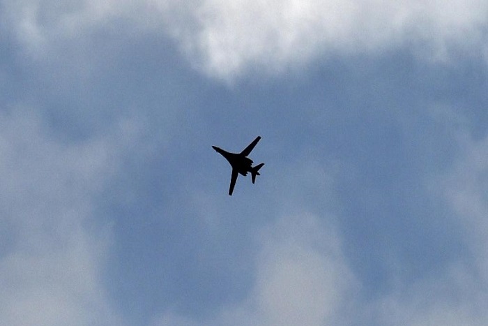 Syrie: des avions de la coalition attaquent un convoi des forces du régime