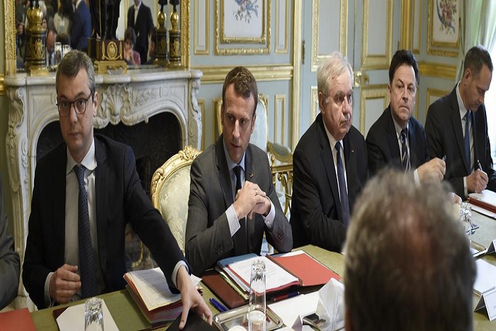 ​ Emmanuel Macron veut prolonger l'état d'urgence jusqu'au 1er novembre