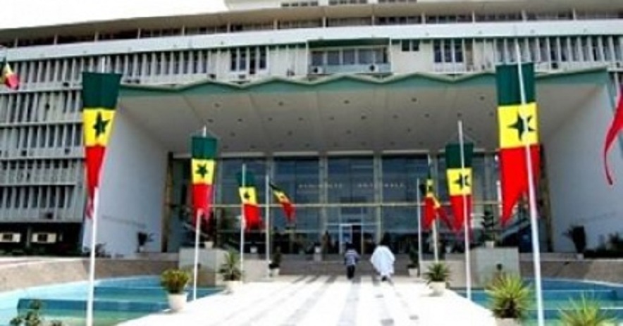 Assemblée nationale – Awa Niang répond à Me El Hadji Diouf: «Il s’agit d’une pure affabulation»