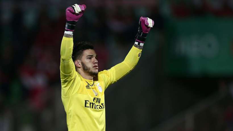 Manchester City fait sauter la banque pour Ederson !