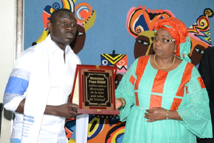 Journée mondiale sans tabac, Pape Diouf nommé ambassadeur pour mener la lutte 