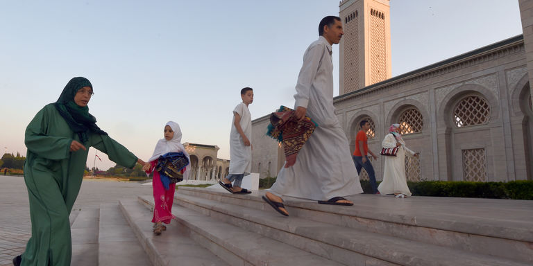 Tunisie : Déjà six jeunes emprisonnés pour avoir mangé pendant le Ramadan