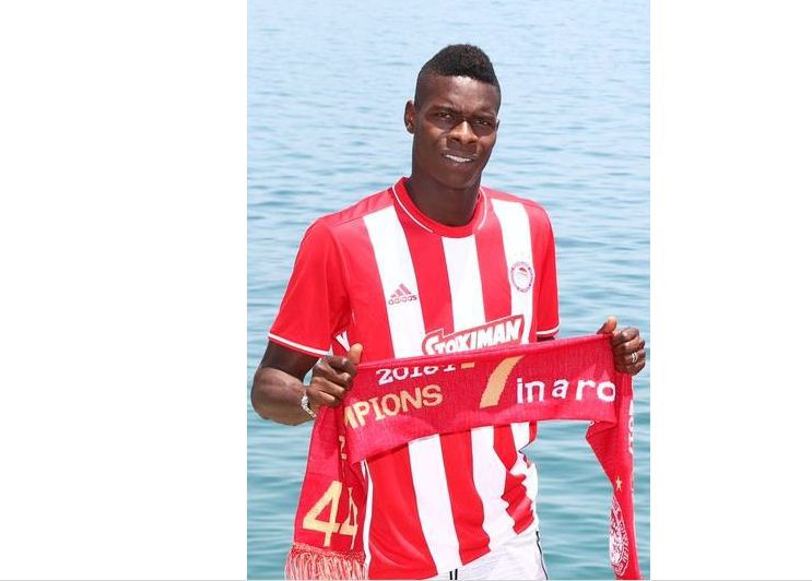 Pape Abou Cissé s’engage avec l’Olympiacos