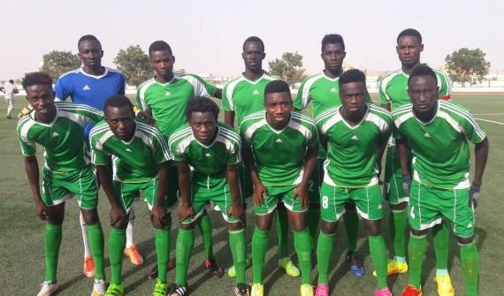 Le coach de la lanterne rouge de Ligue 2 crie sa douleur : "On n'a reçu qu'un mois de salaire cette saison"