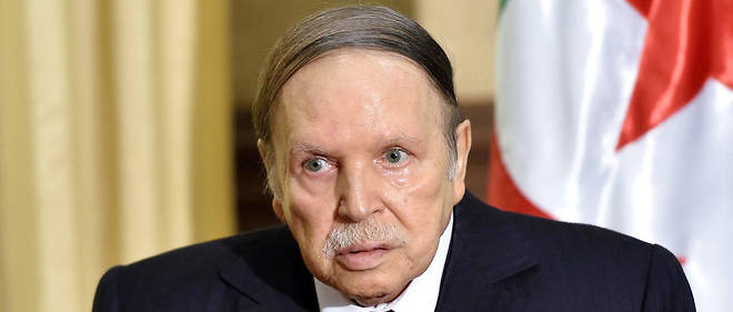 Algérie: Bouteflika presse Paris de reconnaître les crimes de la colonisation
