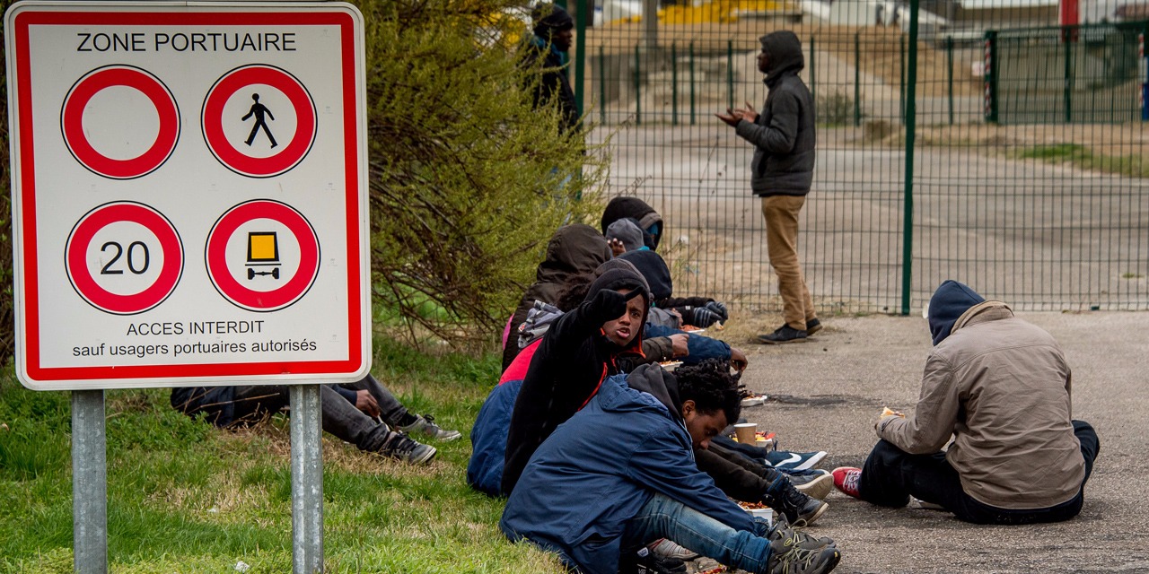 Migrants de Calais: l'Etat fait appel de l'obligation de mesures d'aide