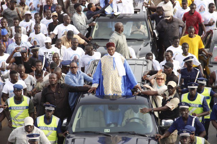 Suivez en direct de la Place de l'Indépendance à la marche de Me Abdoulaye Wade