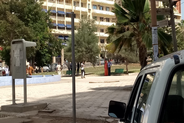 La Place de l'indépendance "vidée" par Me Abdoulaye Wade (images)