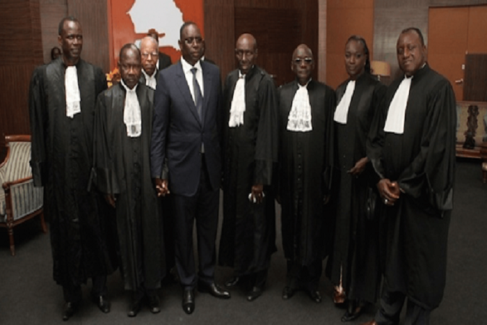 Vote avec un récépissé : Le OK des 7 Sages à Macky Sall