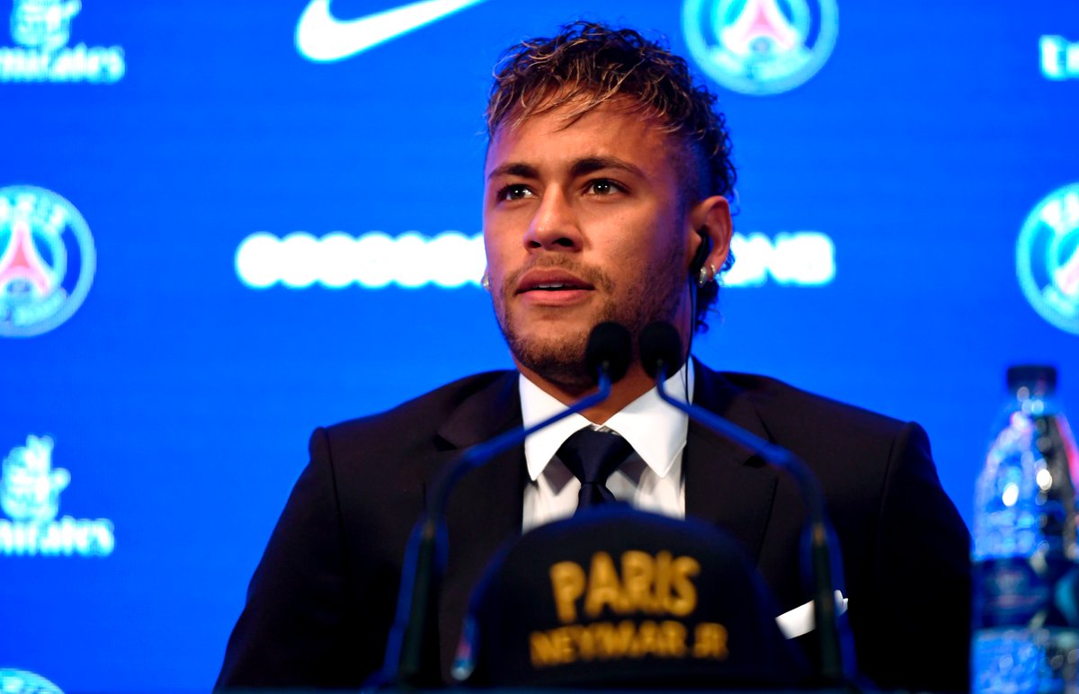 Les premiers mots de Neymar à Paris : "J'ai très faim de foot et je suis prêt à commencer demain (contre Amien)"