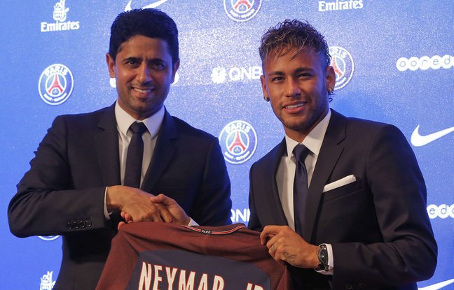 Paris Saint-Germain : Les maillots de Neymar, déjà tous vendus