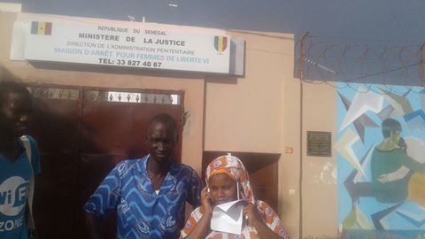 Les premières images de la sortie de prison de Ouleye Mané