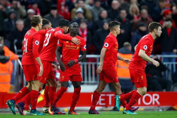 Sadio Mané et Liverpool renversent Watford en début de deuxième mi-temps 