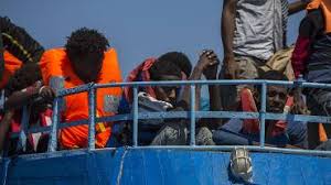 Un bateau avec 68 migrants intercepté en mer noire