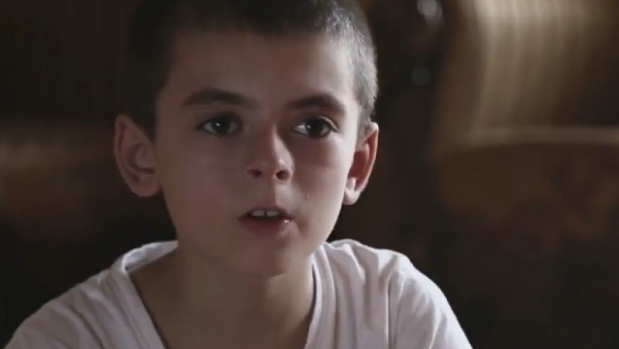 Un enfant "américain" fait la propagande pour Daesh dans une vidéo