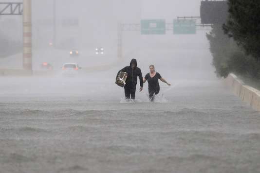 Houston submergé par les pluies de Harvey