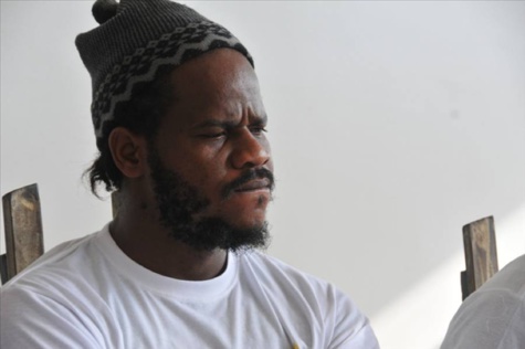 Expulsion de Kémi Séba: Thiat de "Y'en a marre" arrêté