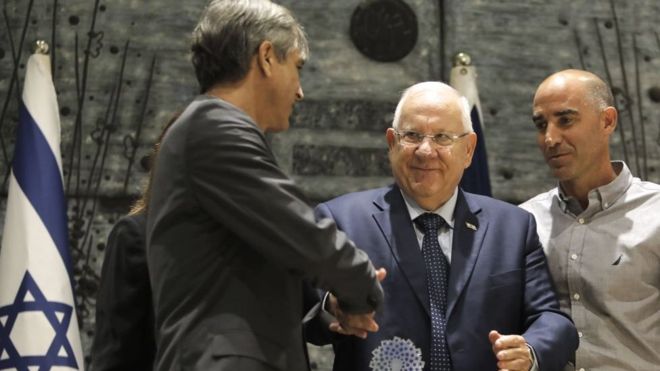 Eli Cohen, entraîneur de football :  « Je n’engagerai pas un joueur musulman»