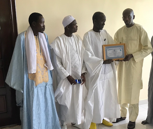 Lansana Gagny Sakho honoré par Cheikh Sidy Moctar Mbacké