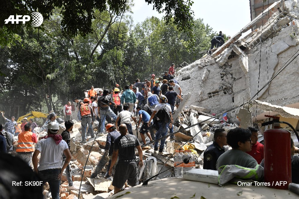 Un puissant séisme secoue Mexico