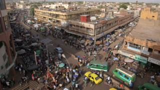 Bamako : un incendie ravage le marché de Médine