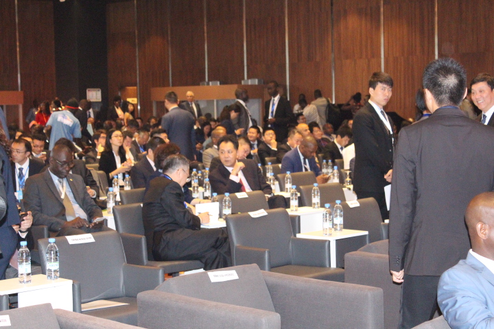 3éme Forum investir en Afrique: Macky Sall guide les administrations financières vers le E-government