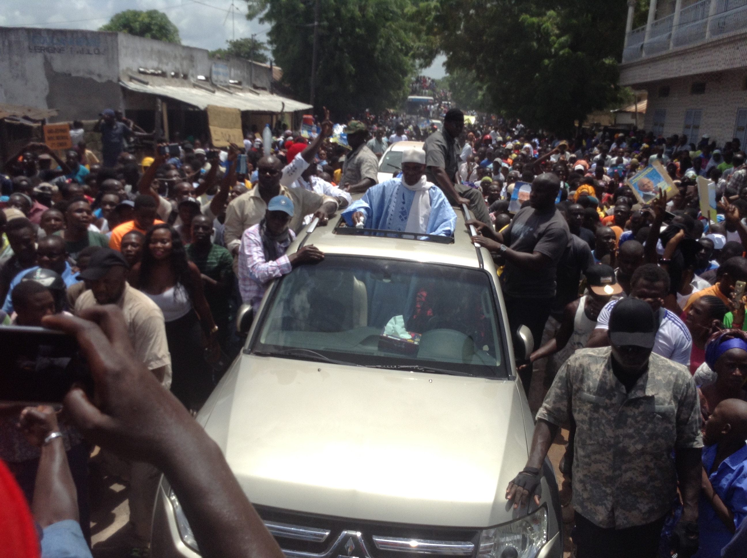 Wade prépare une tournée nationale pour faire le...