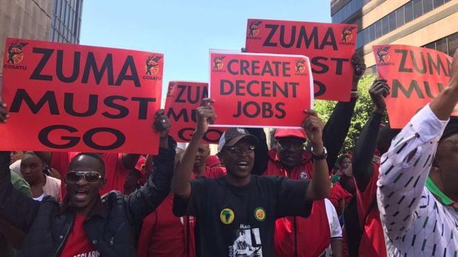Manifestation de la Cosatu: une marée rouge à Johannesburg