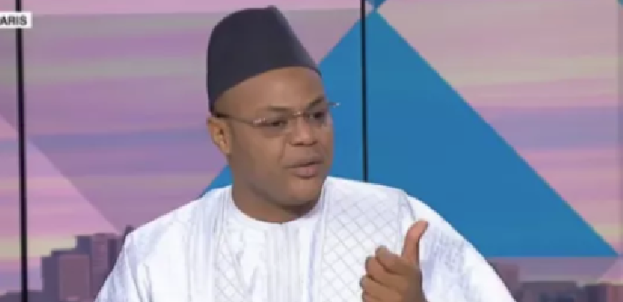 Les nouveaux vautours de la République