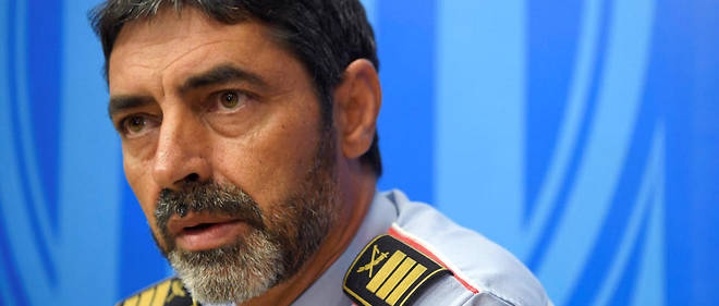 Espagne : Madrid lance des poursuites contre le chef de la police catalane