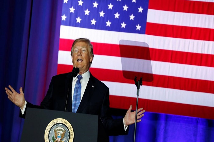 Etats-Unis: Trump se tourne vers les démocrates pour remplacer l’Obamacare
